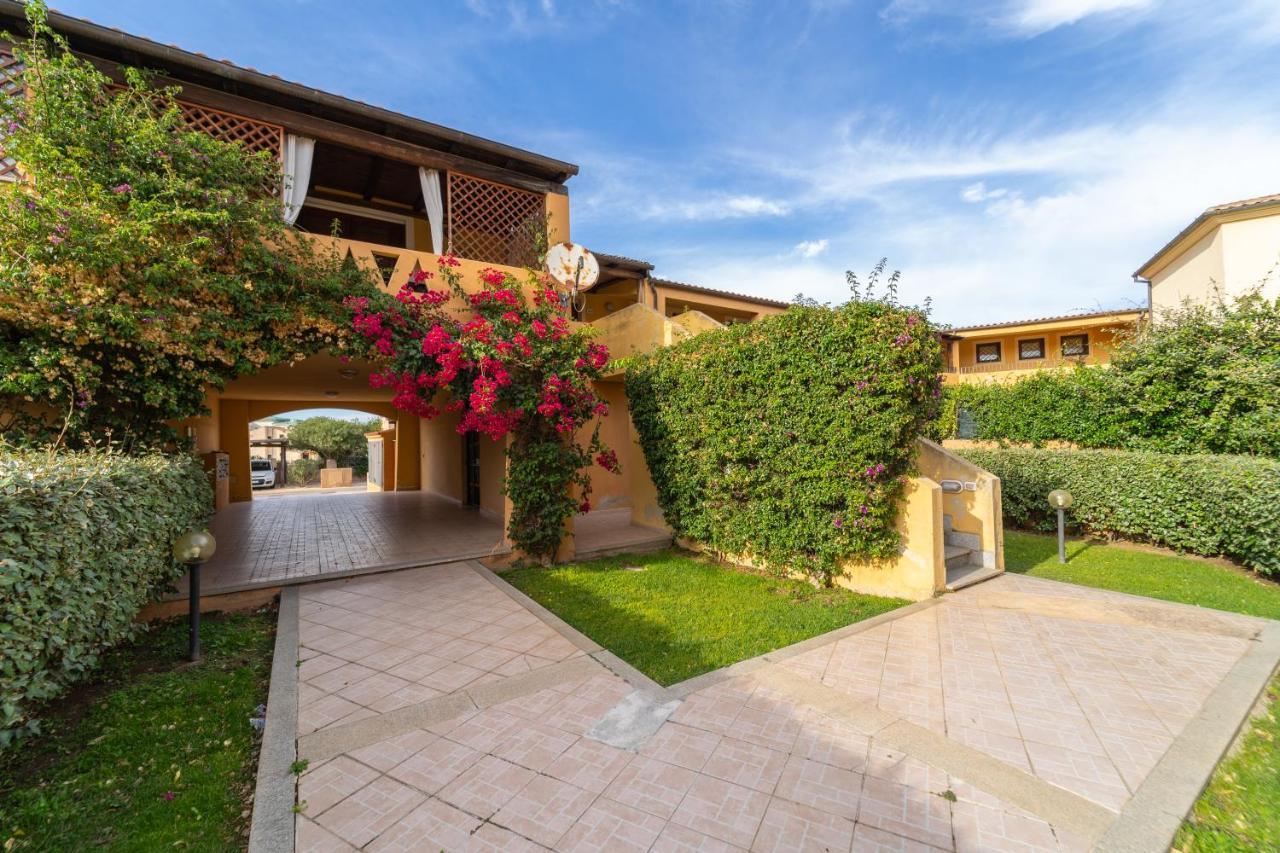 La Casa Di Arly Appartement Olbia Buitenkant foto