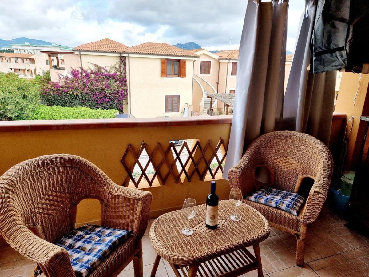 La Casa Di Arly Appartement Olbia Buitenkant foto