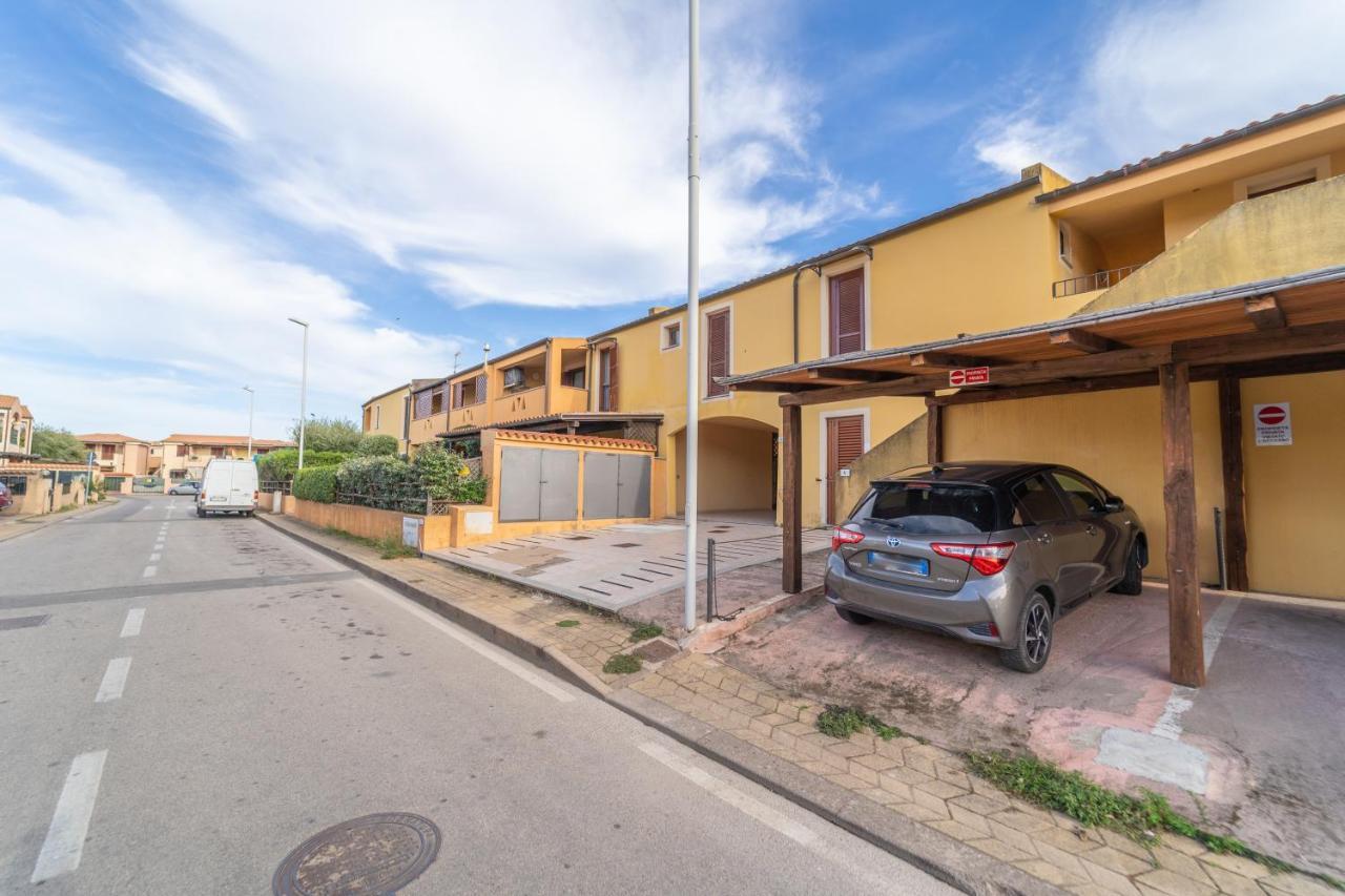 La Casa Di Arly Appartement Olbia Buitenkant foto
